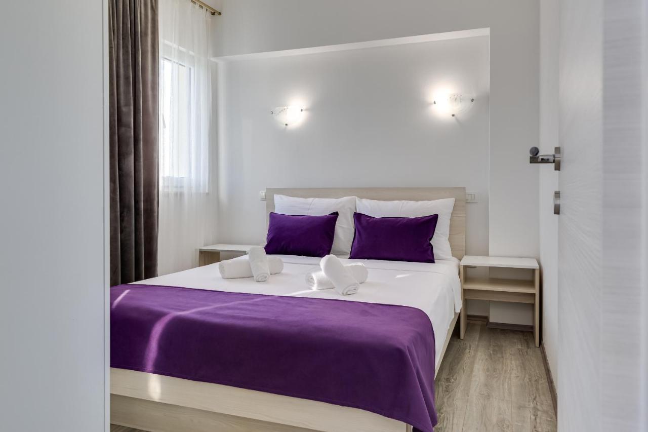 Apartment Miruna S Bazenom Donje Rastane Ngoại thất bức ảnh