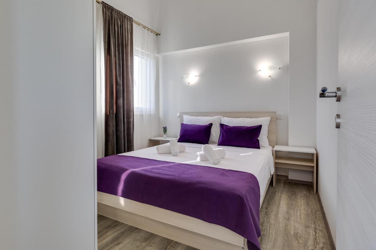 Apartment Miruna S Bazenom Donje Rastane Ngoại thất bức ảnh